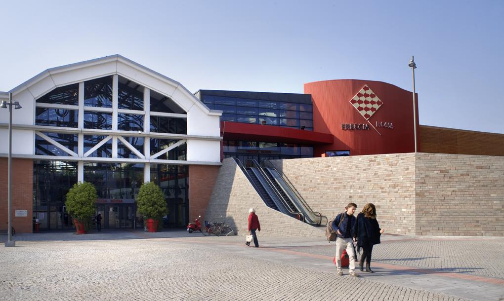 Freccia Rossa Shopping Centre